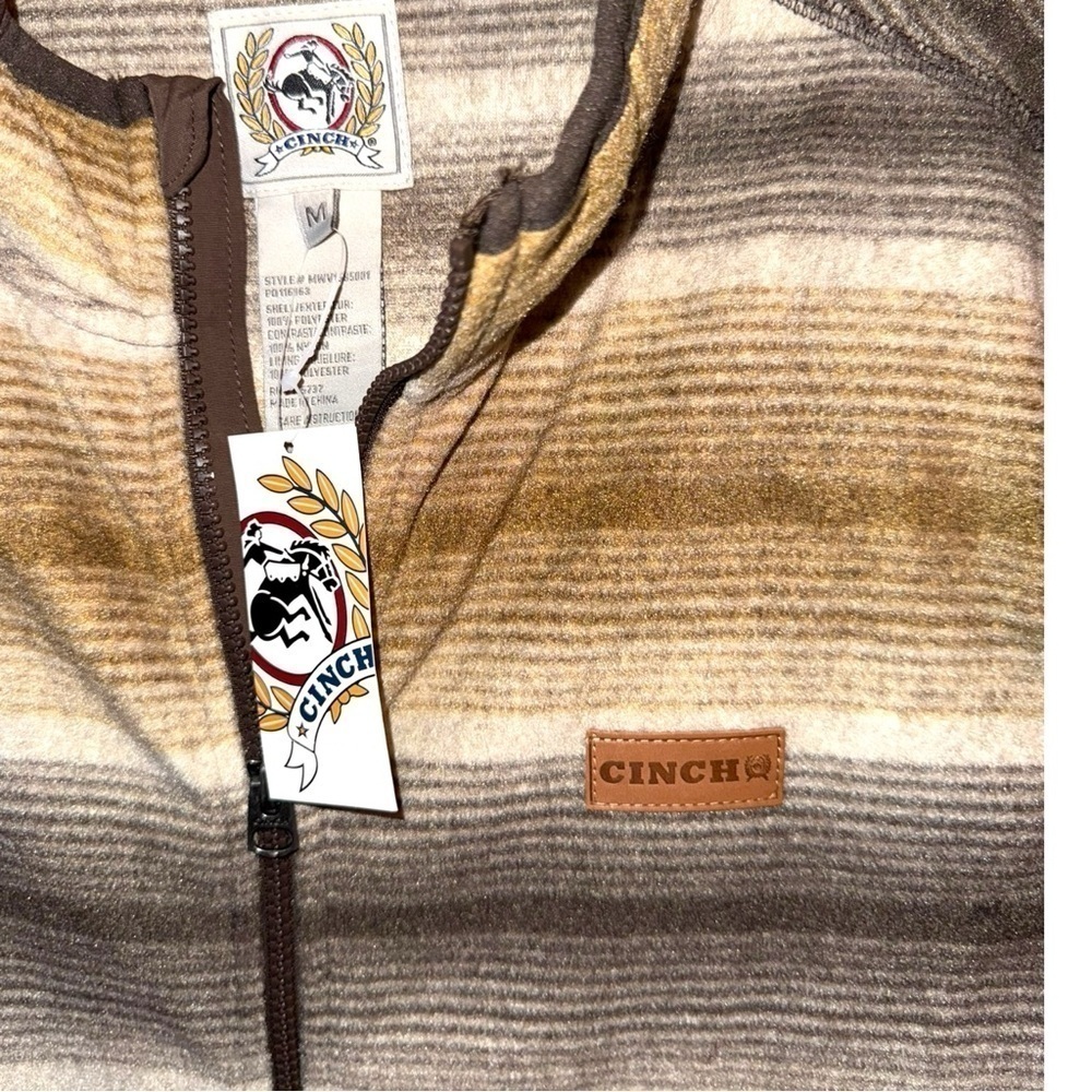 ▶️ Cinch ◀️ Men's Striped Western Polar Fleece Full Zip Vest - Brown. Medium - Picture 3 of 14